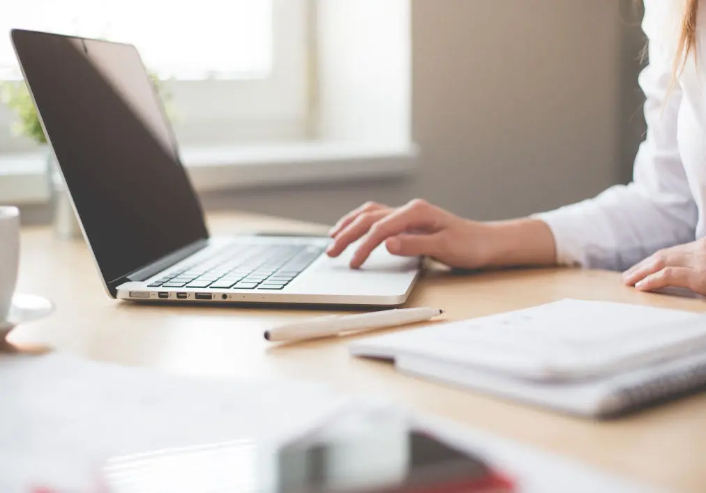 Die Videosprechstunde von Dr. med. Isabel Baenisch